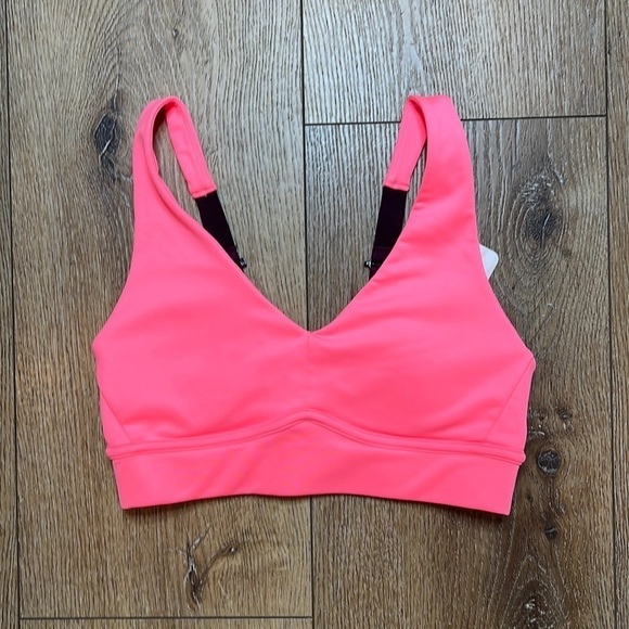 NWT Fabletics All Day Every Day Sports Bra XS/2-4 - Picture 2 of 6